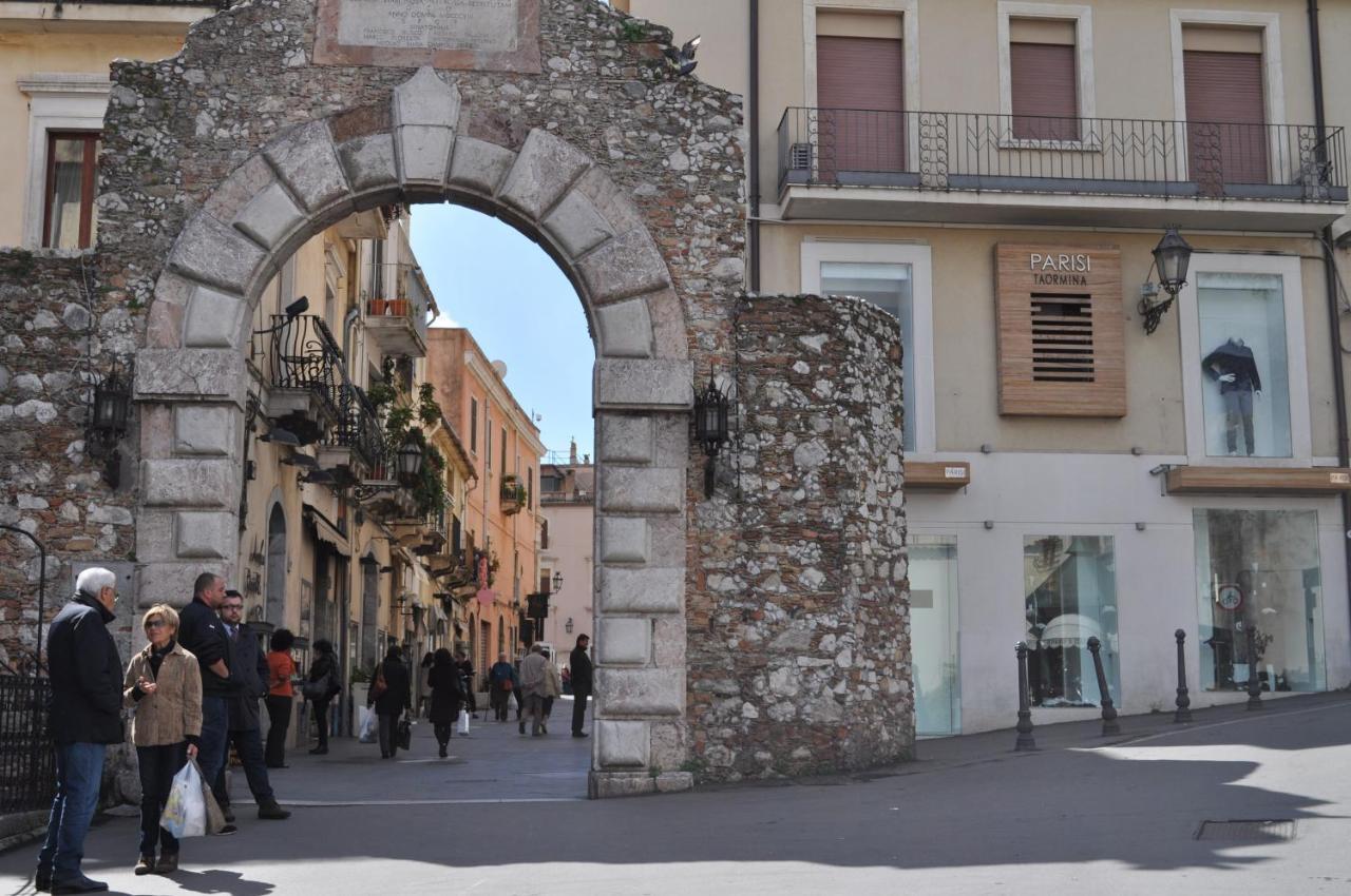 B&B Porta Del Re Taormina Exterior foto